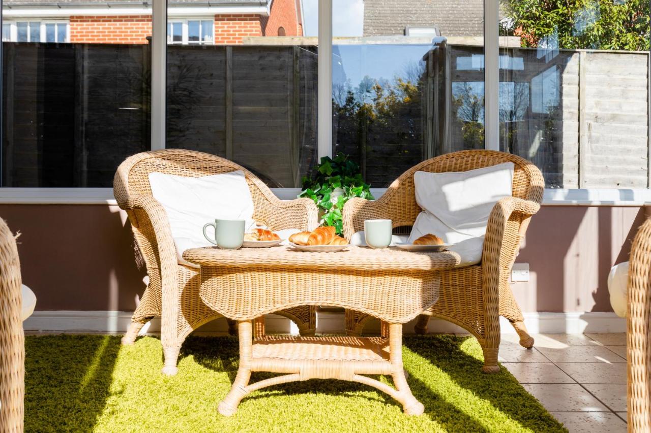 Chichester Retreat House With Free Parking Luaran gambar