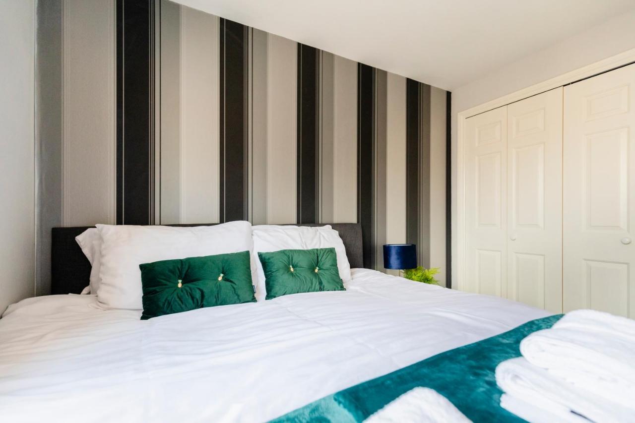 Chichester Retreat House With Free Parking Luaran gambar