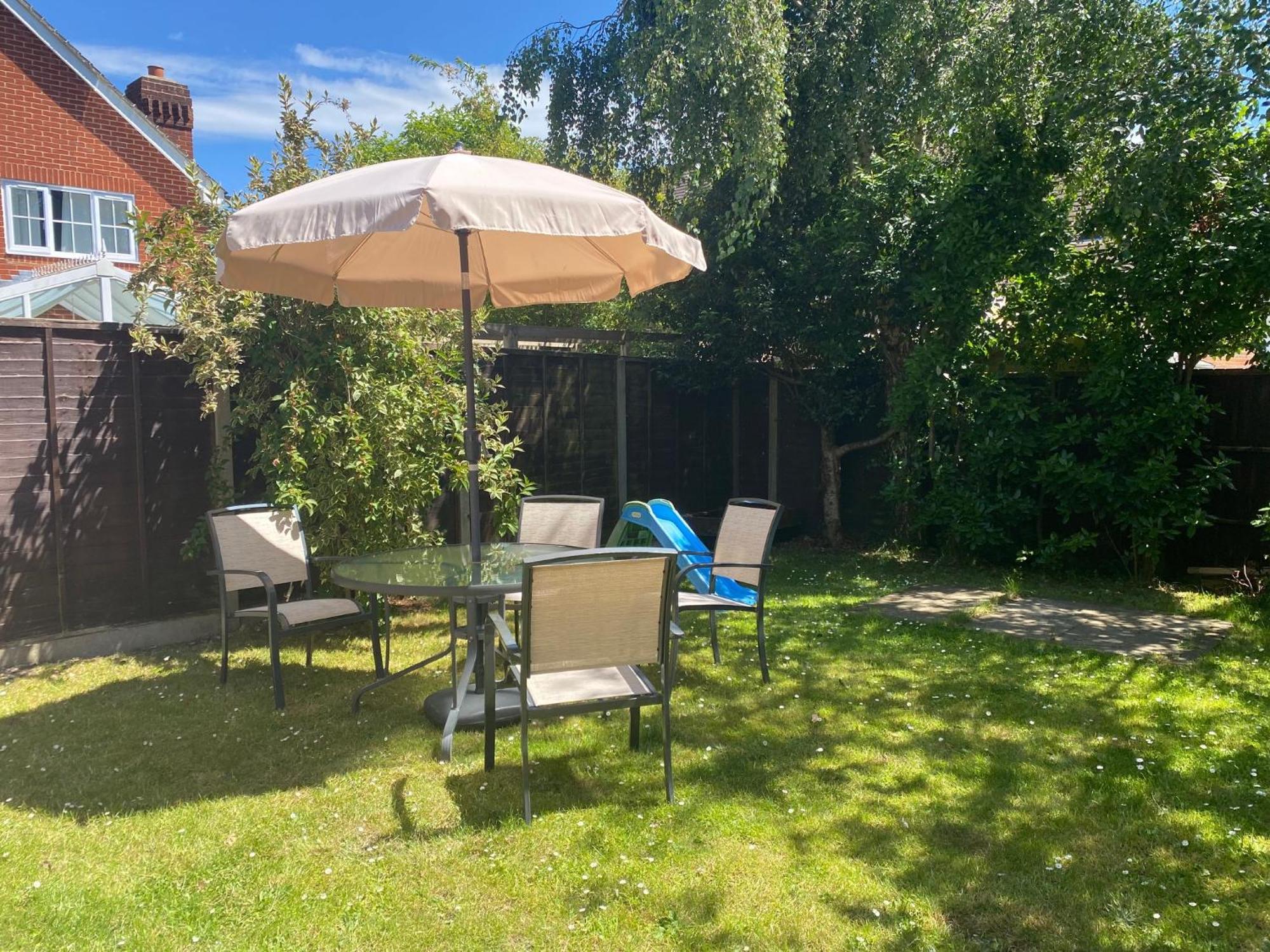 Chichester Retreat House With Free Parking Luaran gambar